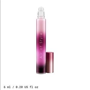 MAC Air of Style Rollerball Fragrance